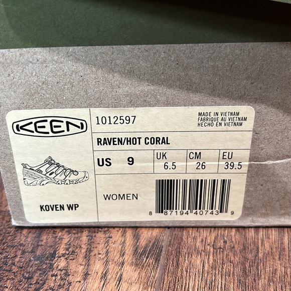 Keen Women’s Koven Waterproof Hiking Shoe - Picture 8 of 8